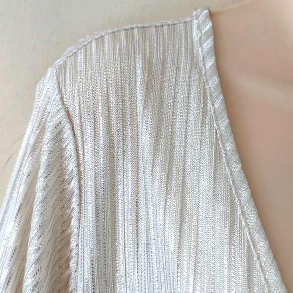 Lane Bryant Metallic Festive Blouse 22/24 - Picture 9 of 16